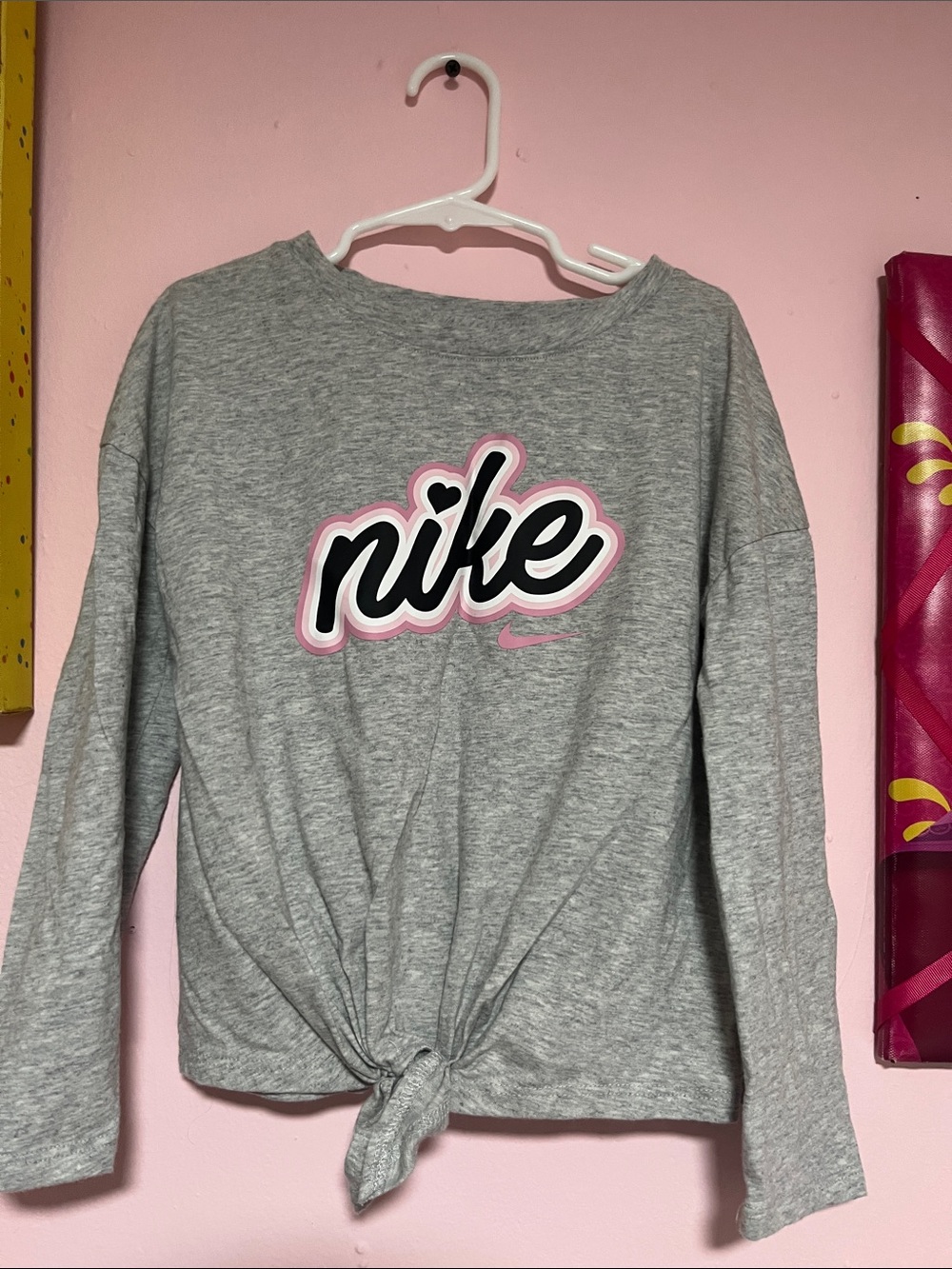 Nike Girls Heather Gray Long-Sleeve Tie-Front Sweatshirt with Pink Logo